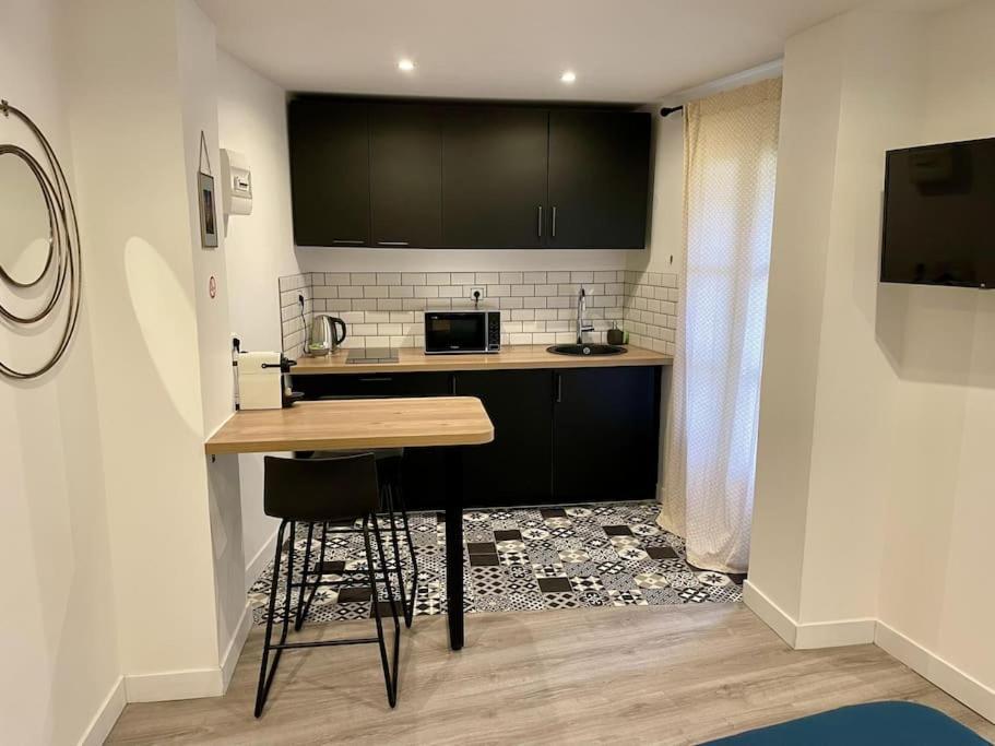 Le Moulin 3 - Appartement Tout Confort Centre Ville - Beziers - Wifi - Tv Connecte Exterior foto